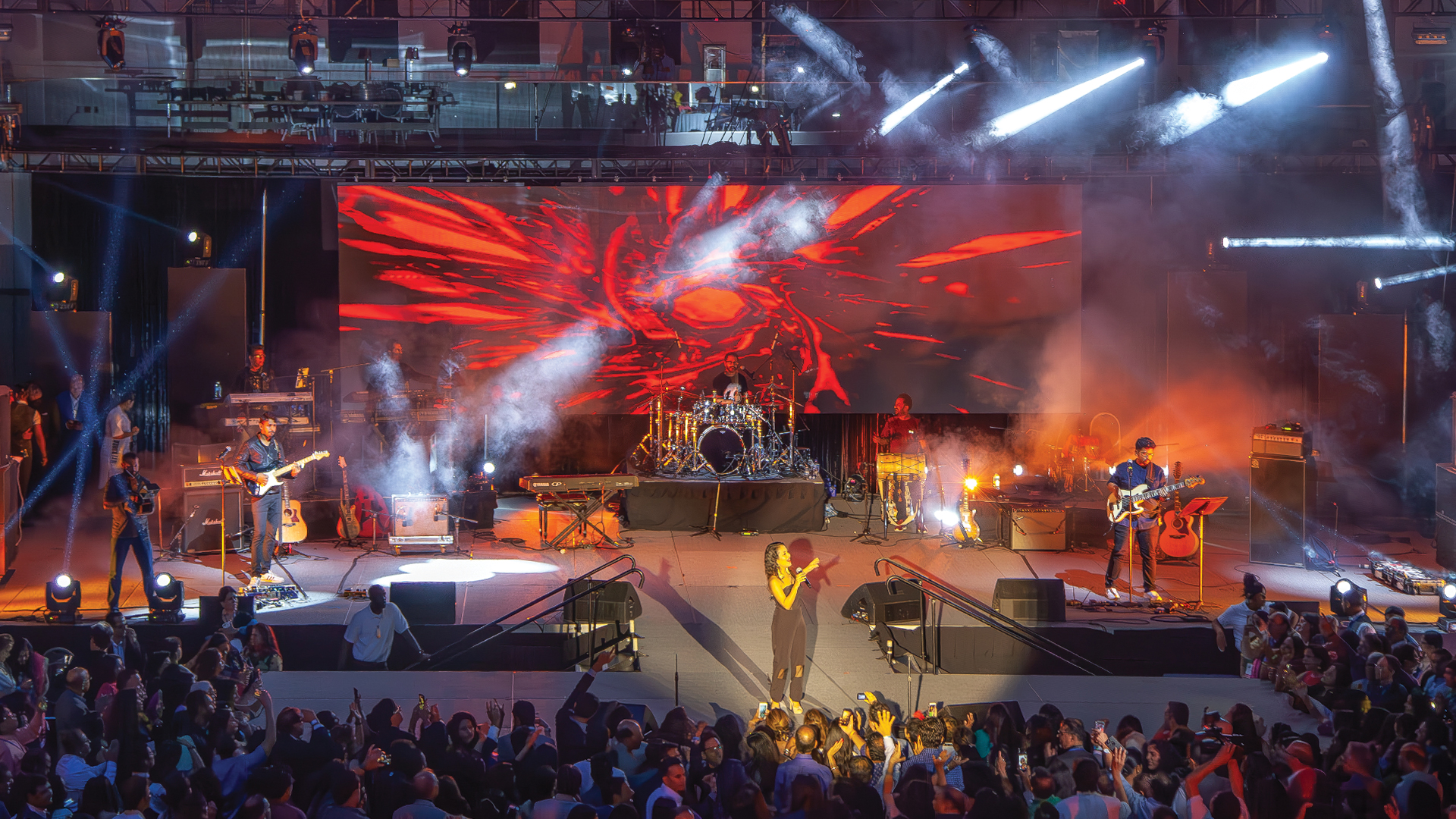 Projection Blending Tricks For Seamless Wide Canvas Displays